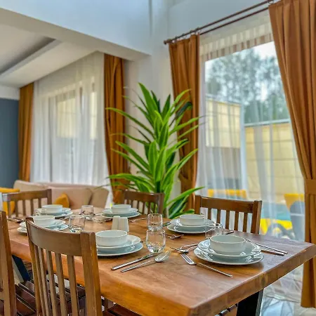 Tuna Villa, Oezel Havuzlu, Vilă Fethiye