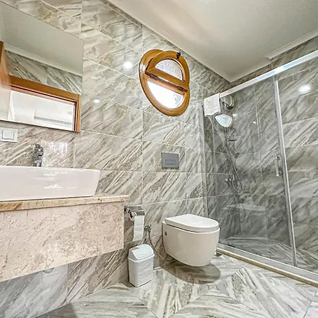 Vilă Tuna Villa, Oezel Havuzlu,