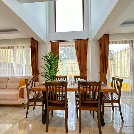 Tuna Villa, Oezel Havuzlu, Fethiye